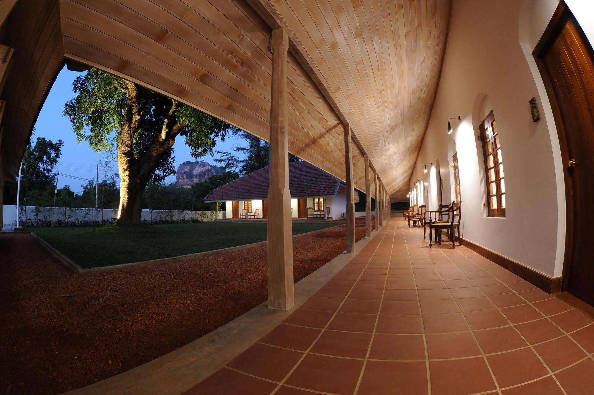 Ekho Sigiriya Hotel Екстериор снимка